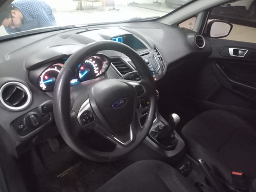 Ford 2015 Fiesta 1.6 5ptas Se (kd)