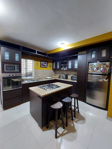 Imagen 5 de 13 de Town House En Urbanismo Privado De La Morita I 04128887550