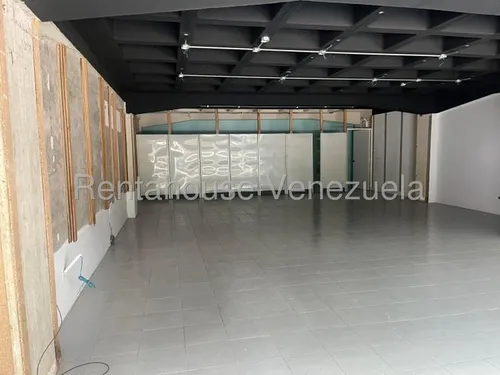 Se Alquila Local En La Guarita