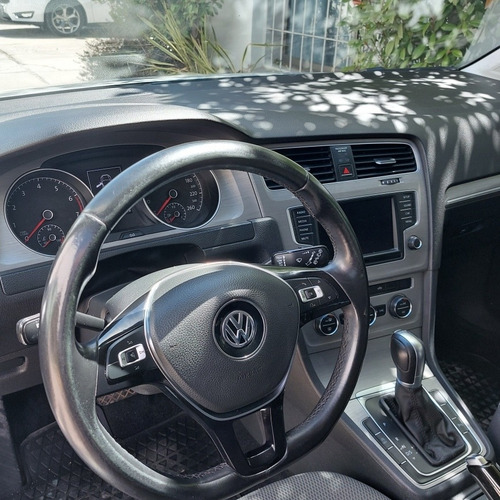 Imagen 6 de 6 de Volkswagen Golf Variant 2016 1.4 Comfortline Tsi Dsg