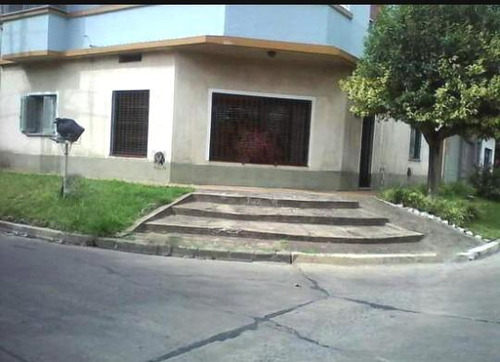 Ph En Venta - 2 Dormitorios 1 Baño - 96mts2 - Quilmes