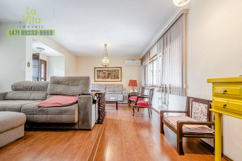 Imagem 16 de 30 de Residência Com 03 Dormitórios(01 Suíte), Para Venda. Apenas R$ 950.000,00 Excelente Localização No Bairro Vila Nova! - Ca0712