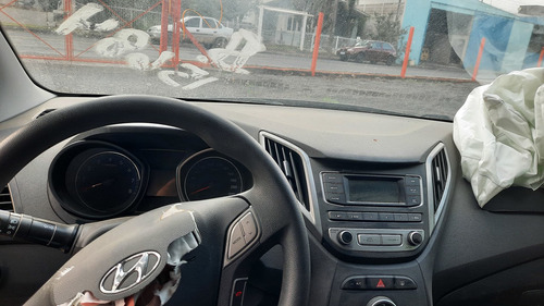 Imagem 9 de 9 de Sucata Hyundai Hb20 Hb20 1.6m Retirada De Peças