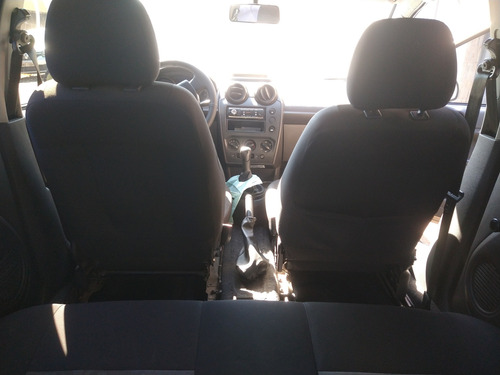 Renault Logan 1.6 16v Expression Sce Easy-r 4p