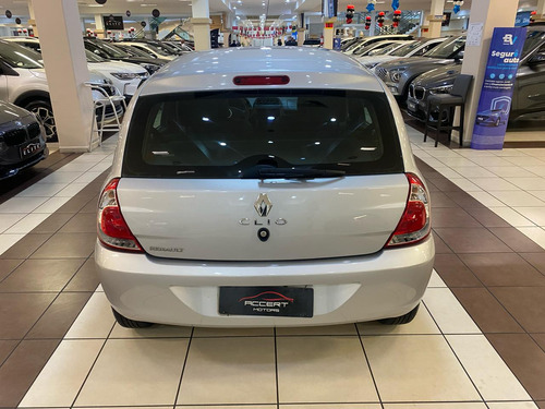 Renault Clio 1.0 Expression 16V 5p
