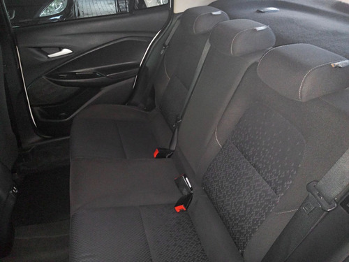Chevrolet Onix SEDAN Plus LT 1.0 12V Flex 4p Mec.