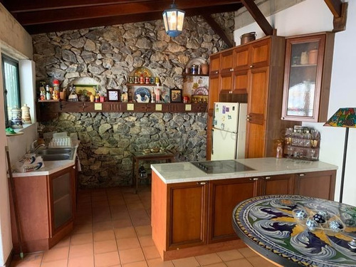 Imagen 3 de 8 de En Venta Casa Ubicada En Los Narajos Del Cafetal, Mls #22-9640 Karina Sanchez 04143355086