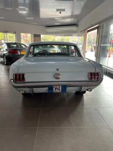 Ford Mustang 289 V8 Modelo 1966, Automático . Restaurado
