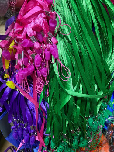 Imagen 2 de 3 de 100 Lanyard Para Porta Credencial Delgadas