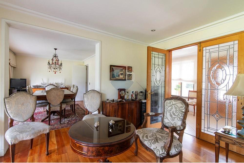 Casa De Lujo En Chicureo Con Amplio Terreno