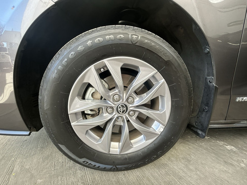 Toyota Sienna 3.5 Limited At