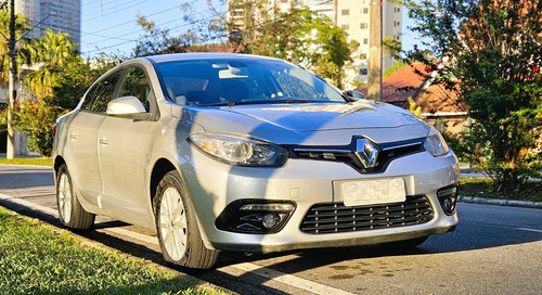 Renault Fluence 2.0 Dynamique Plus X-tronic Hi-flex 4p
