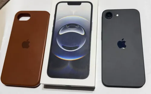 Iphone 16e (256 Gb) - Preto Original (8 Meses De Garantia