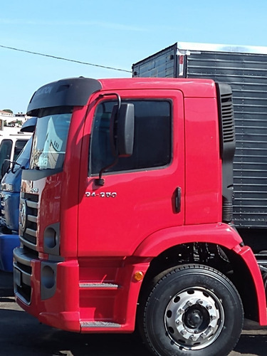 Imagem 5 de 11 de Volkswagen 24-250 Constelation 6x2 2008
