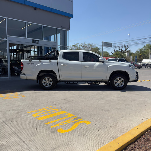 Chevrolet S-10 Max 2.0T Doble Cabina 4X4 Mt