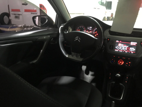 Citroën C-Elysée 1.6 Feel Hdi 92