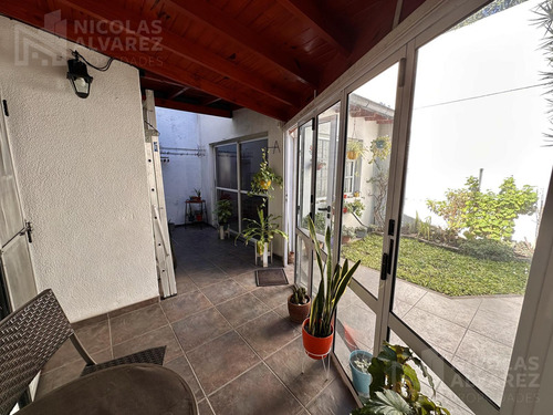 Espectacular Casa 4 Ambientes En Venta Con Quincho, Lomas Del Mirador