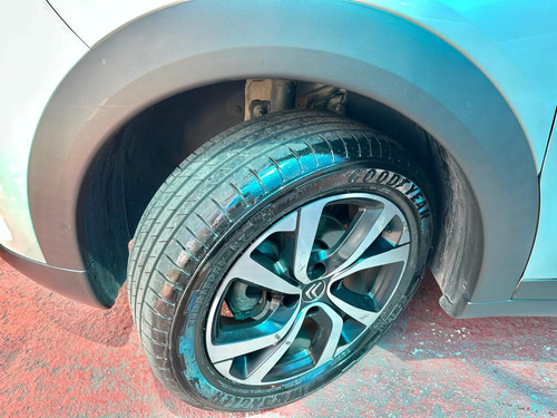 Citroën C4 Cactus 1.6 Shine 16v Thp Aut. 5p