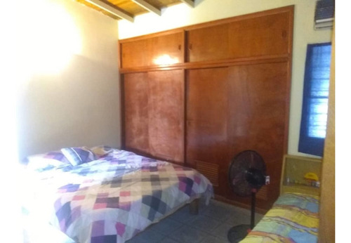 Imagen 4 de 9 de Se Vende Casa En Urb Los Tapiales I V01-0657lt-mjm