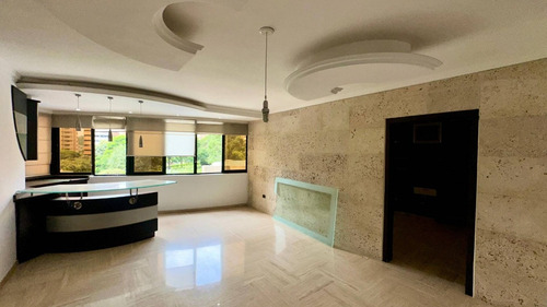 Annic Coronado Vende Hermoso Apartamento En Zona Alta Trigalena 288mts Ref. 285240
