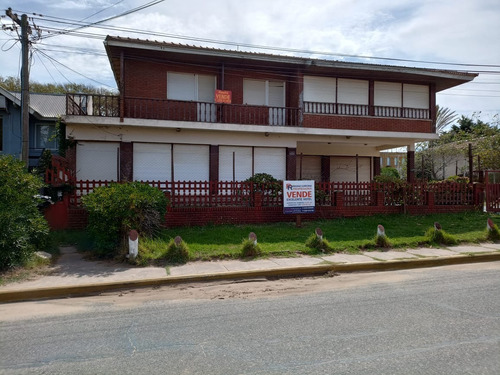 En Venta Hotel Venezia, Zona Centro De Villa Gesell, Excelente Ubicacion