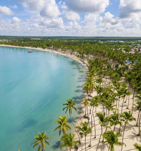 Villa En Venta En Playa Nueva Romana, A Estrenar.