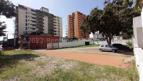 Imagen 8 de 30 de Casa En Venta En El Este De Barquisimeto, Santa Elena Ideal Para Uso Comercial Codigo 23-7831 Sps