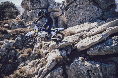 Imagen 7 de 25 de Husqvarna Te 300 I 2022 0km Stock Fisico Enduro