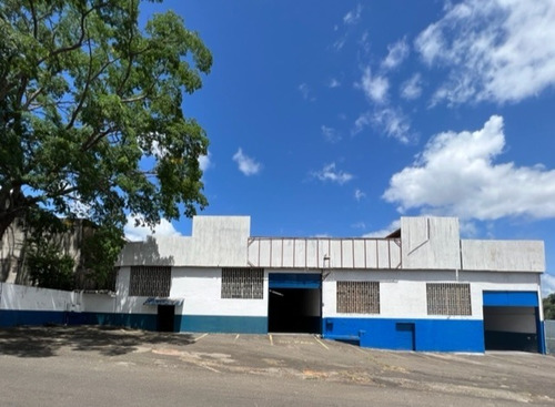 Galpón En Prolongación De Avenida Las Américas, Castillito, Puerto Ordaz