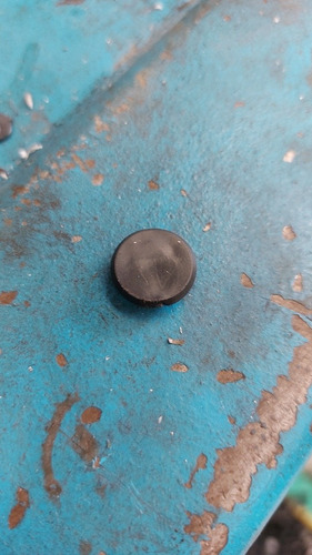 Imagen 4 de 6 de Tapa Para Orificio De 3/8 Para Ventanas De Aluminio
