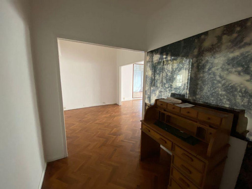 Venta Departamento En Recoleta, Excelente Ubicación - Barrio Norte