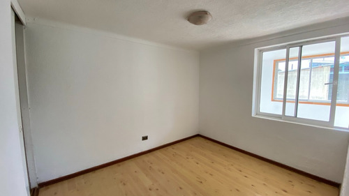Buena Casa Con Depto Interior, Sector Los Condores Thno