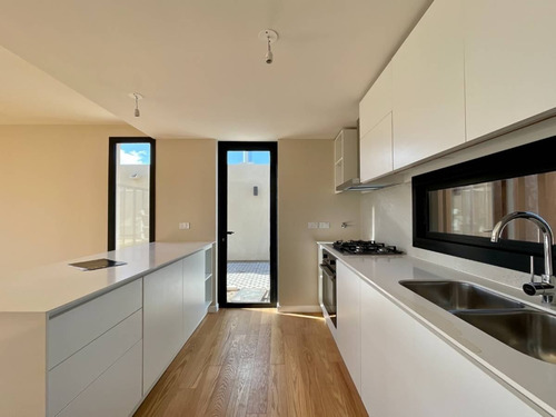 Venta Casa 3 Dormitorios Los Olivos De Los Horneros Con Cochera