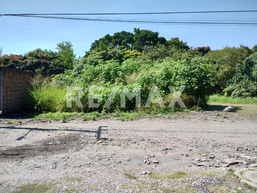 ¡construye Tu Casa De Campo! Terreno En Privada Con Vigilancia En Las Brisas