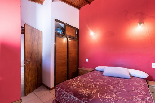 Chalet 5 Ambientes Con Gran Parque