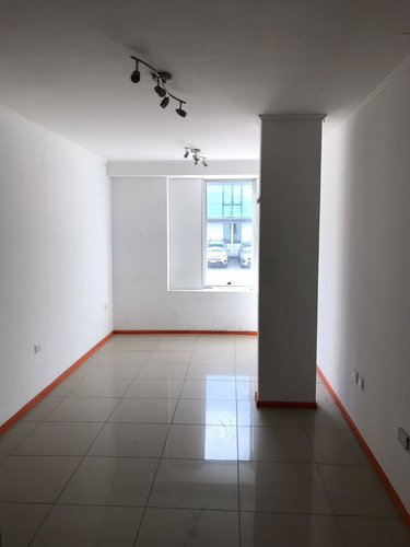 Imagen 2 de 8 de Oficina En Edificio Vita La Serena
