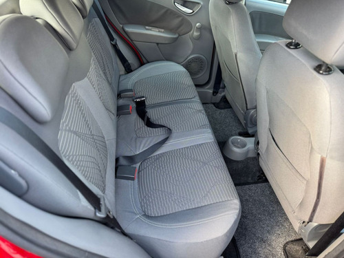 Fiat Palio 1.4 4P FLEX ATTRACTIVE