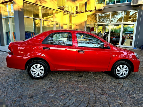 Toyota Etios X 1.5 4ptas Mt 2021 25km Oport Fcio T/usado