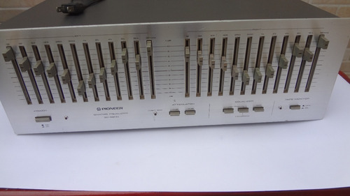 Imagem 1 de 10 de Equalizador Pioneer Sg-9800