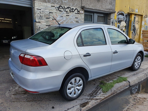 Volkswagen Voyage 1.6 Comfortline 101cv 2015
