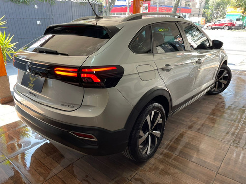 Volkswagen Nivus 1.0 Highline 200 Tsi Aut. 5p 6 marchas
