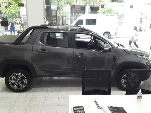 Imagen 19 de 25 de Fiat Strada Volcano Tomo Usado Permuta Buen Precio Dolar E