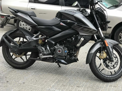 Bajaj Rouser Ns 200 Fi