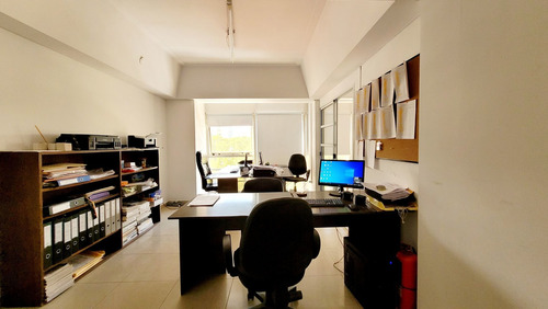 Imagen 9 de 18 de Oficina Centro En Venta Neuquen