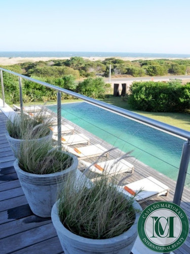 Imagem 15 de 22 de Moderna Casa Com Vista Para O Mar. - Ca00394 - 70221351