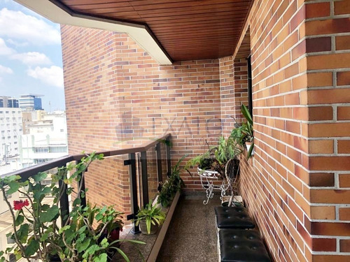 Imagem 2 de 15 de Ecxelente Apt. Alto Padrão, Com Lazer Completo, Local De Fácil Acesso! - Em37784