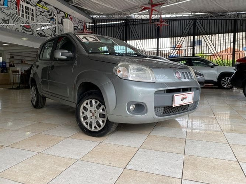 Fiat Uno Uno Vivace 1.0 8V (Flex) 4p