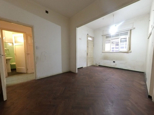 Imagen 12 de 18 de Ph 3 Amb C/patio A Refaccionar, En Venta, Floresta!