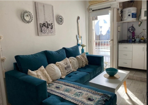 Departamento 2 Ambientes En Almagro Norte, Refaccionado
