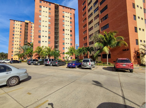 Apartamento En Alquiler Conjunto Residencial Las Palmeras Lecheria 